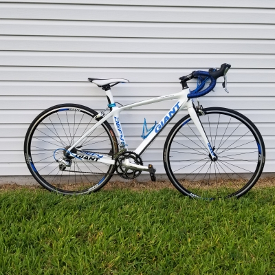 Picture of Giant Defy
